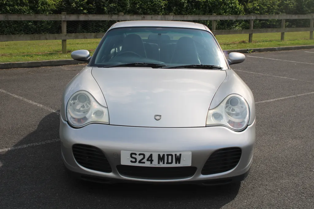 Porsche 911 kedqqme1 sdxqj0o3qwno
