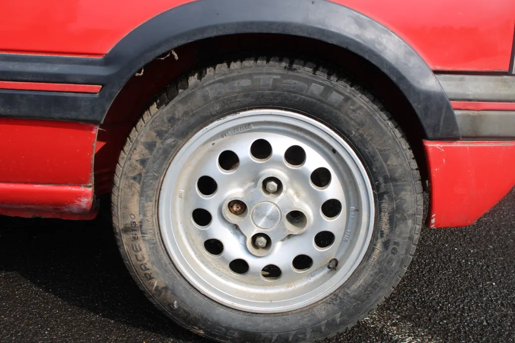 Peugeot 205 mxg3g4r0wdfckfft8bf8p