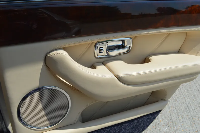 Bentley arnage kybl funrm1f9xpo3vorm