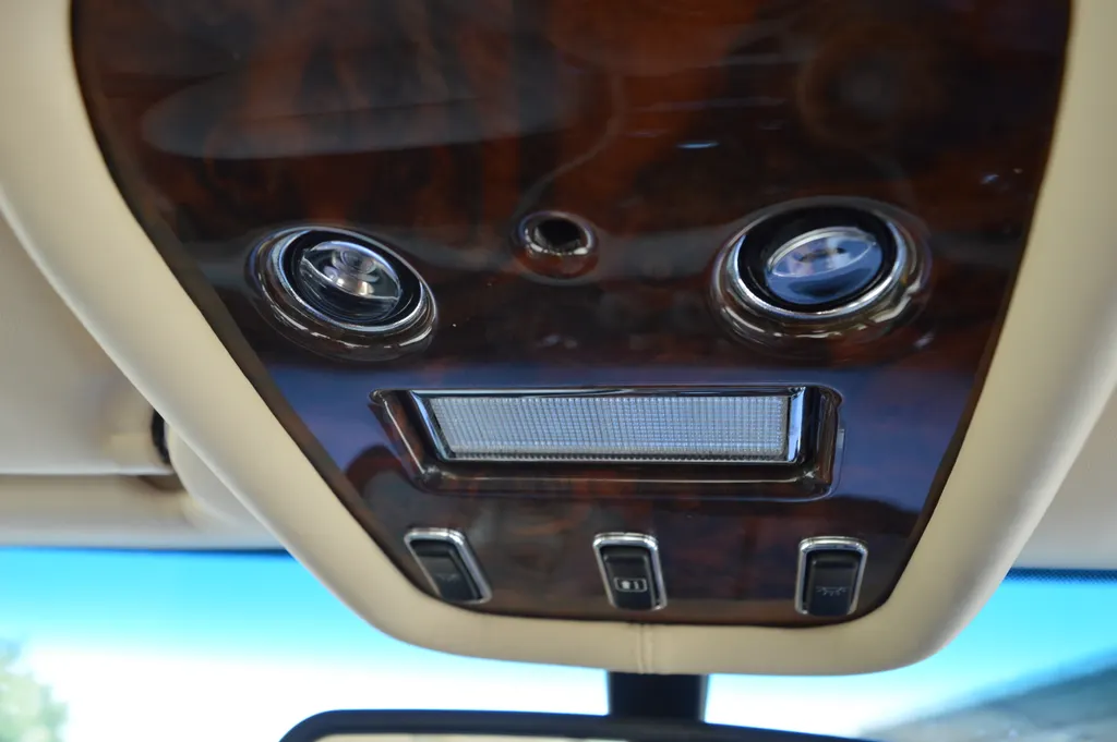 Bentley arnage vythyjnlpsd8t zigkknm