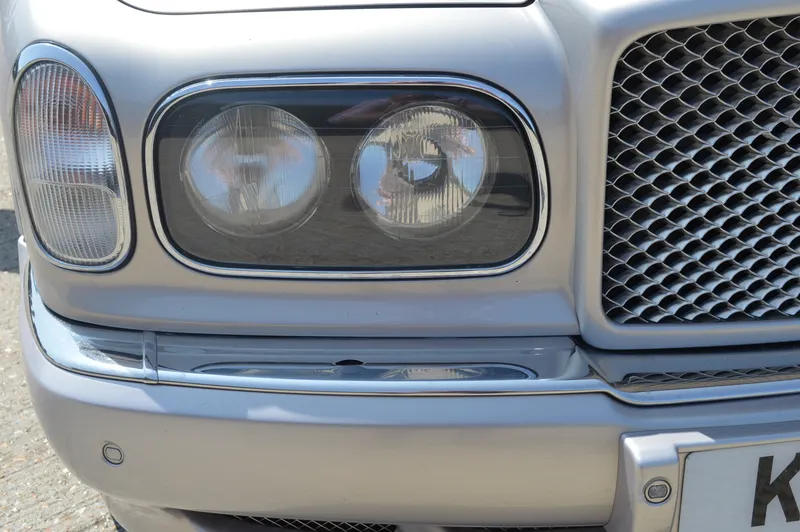 Bentley arnage wz9dxf8jspfdpjp3uujwb