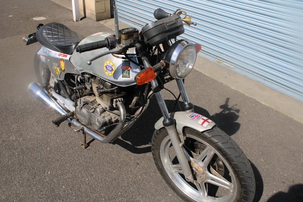 Honda cb 0 nnvxrvwmvwigim8pfzs
