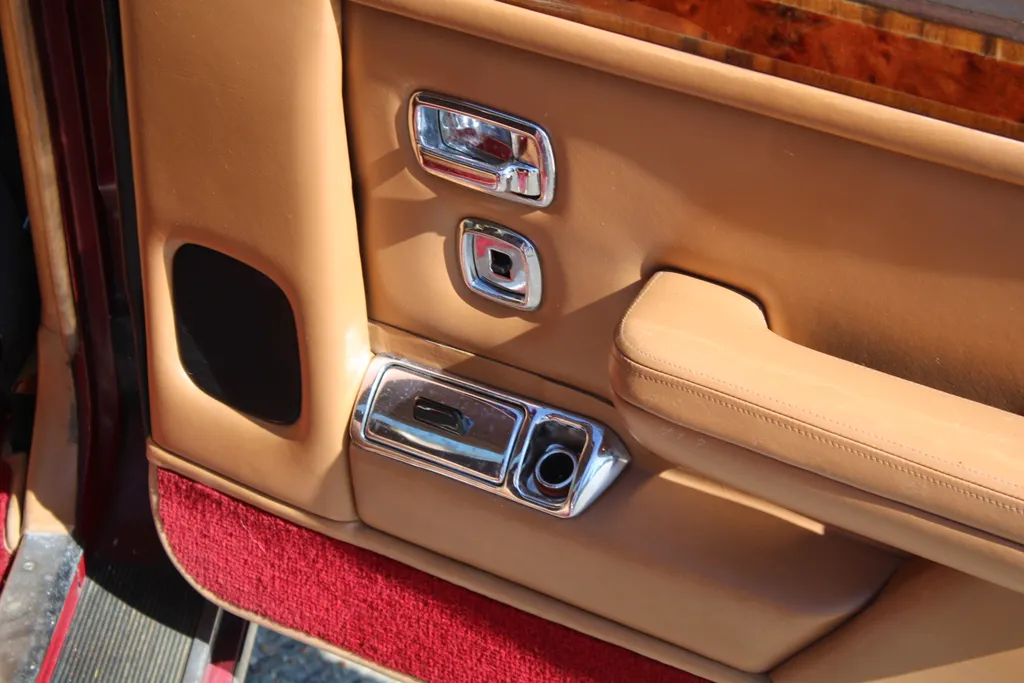 Bentley turbo r swbjsnuhm7hz 30u1xvda