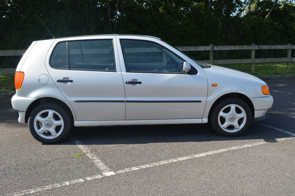 Volkswagen polo 7j0srh9gakxnckn7a1un9