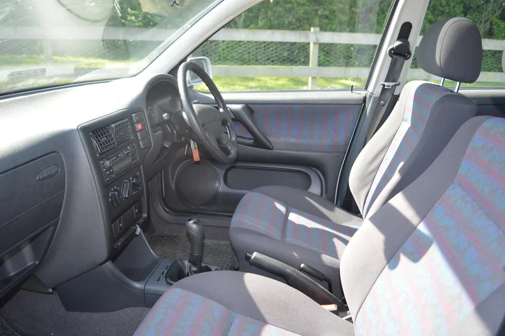 Volkswagen polo 8m ja1a8nb9xunkbzzsxv