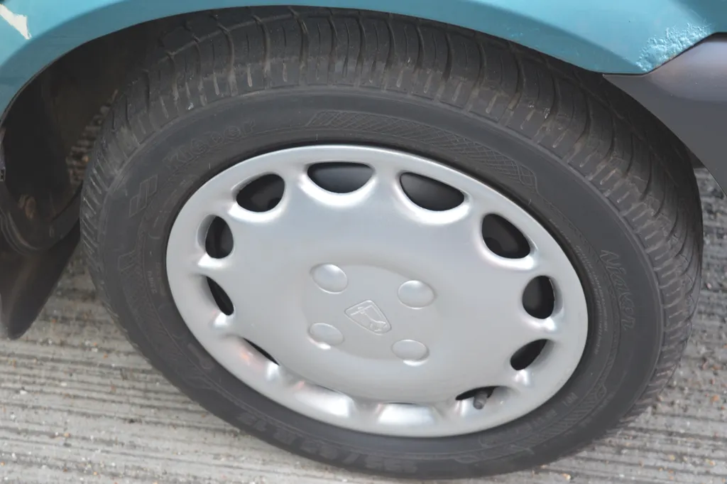 Rover 100 n0yusjuwey0t1dlolyvfx