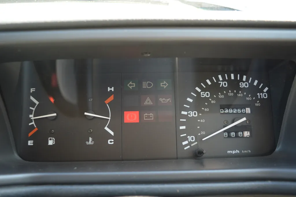 Rover 100 gam63rxkxlhfvrmuyu8fn