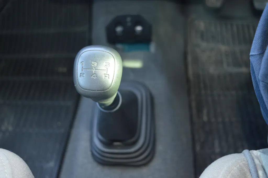 Rover 100 r1ptgrg8oyb3urhw2dnrh