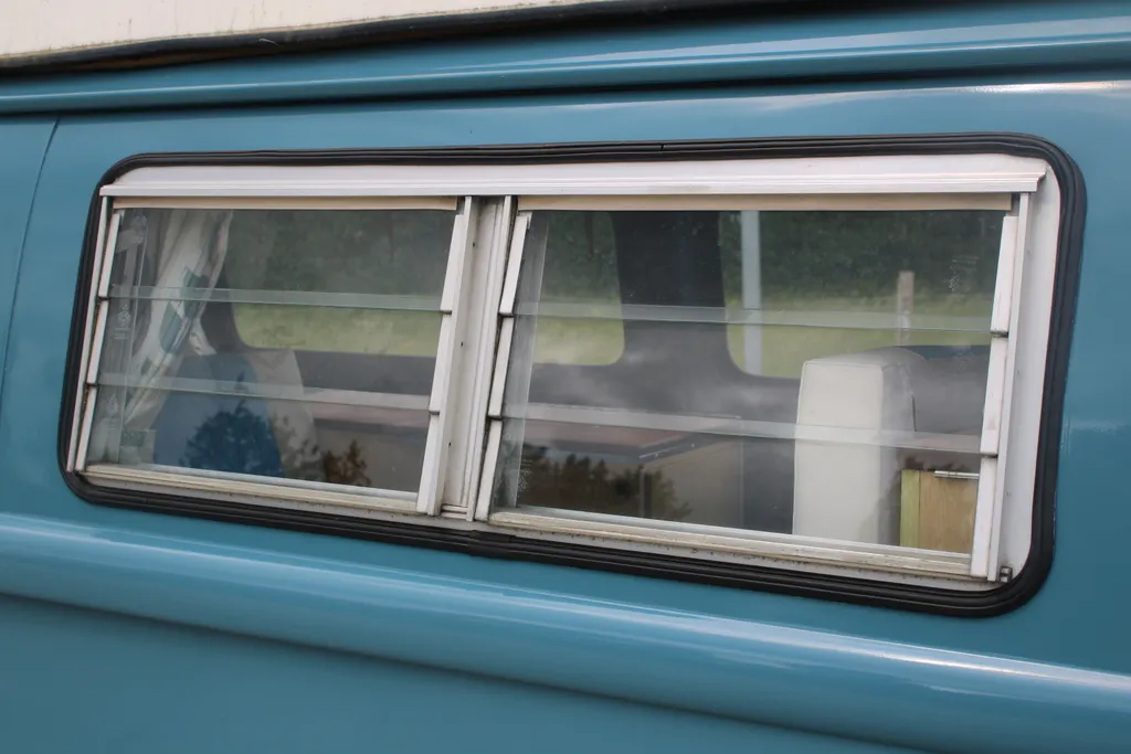 Volkswagen camper van f9cmatzgvvojq2x9s0sdu