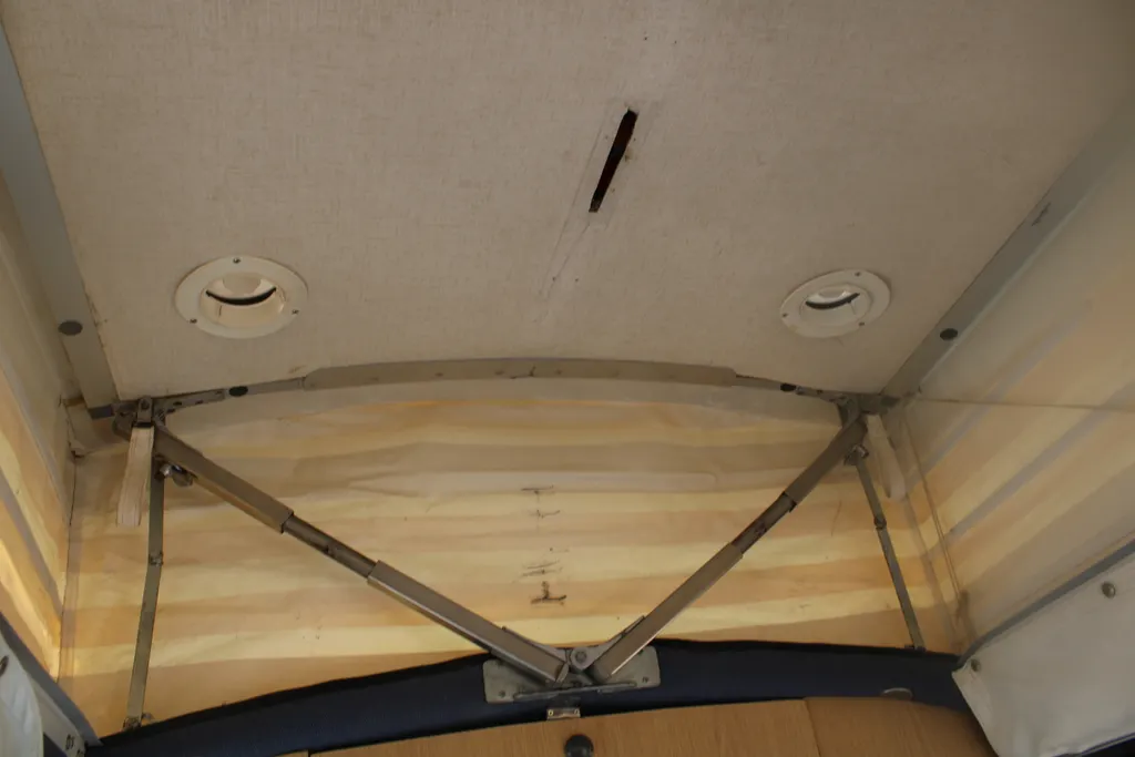Volkswagen camper van krdiunr 8ocf4ehlfmp r