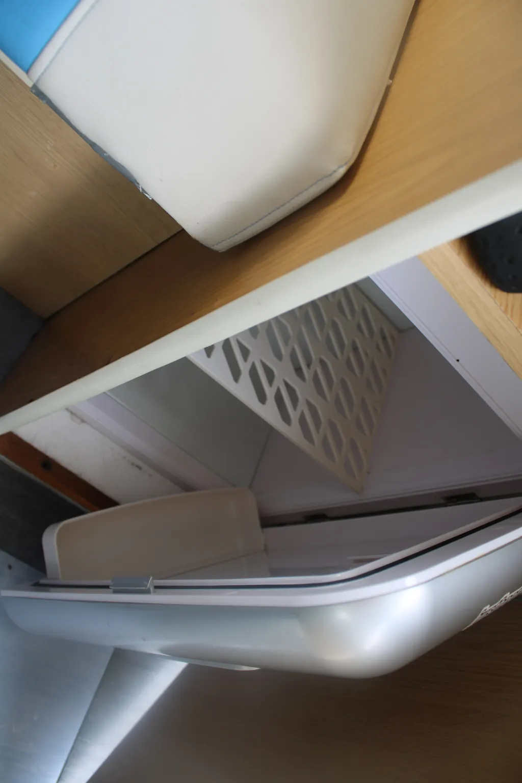 Volkswagen camper van uwjpnvjeqvc9vyvm zw3r