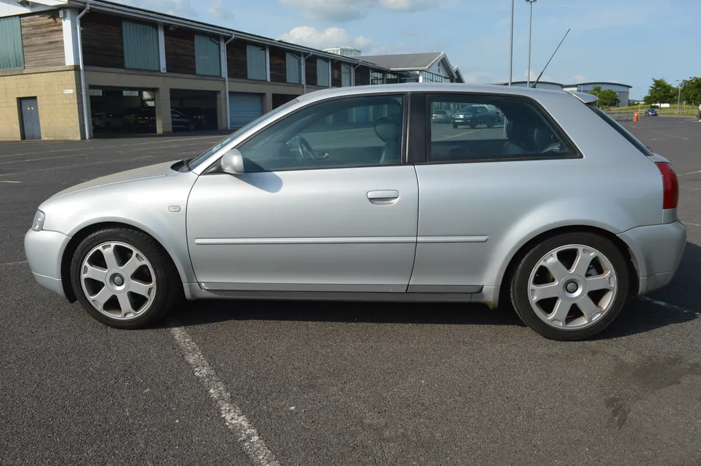 Audi s3 quattro manual  79d2kraaan8t auhgdcnj