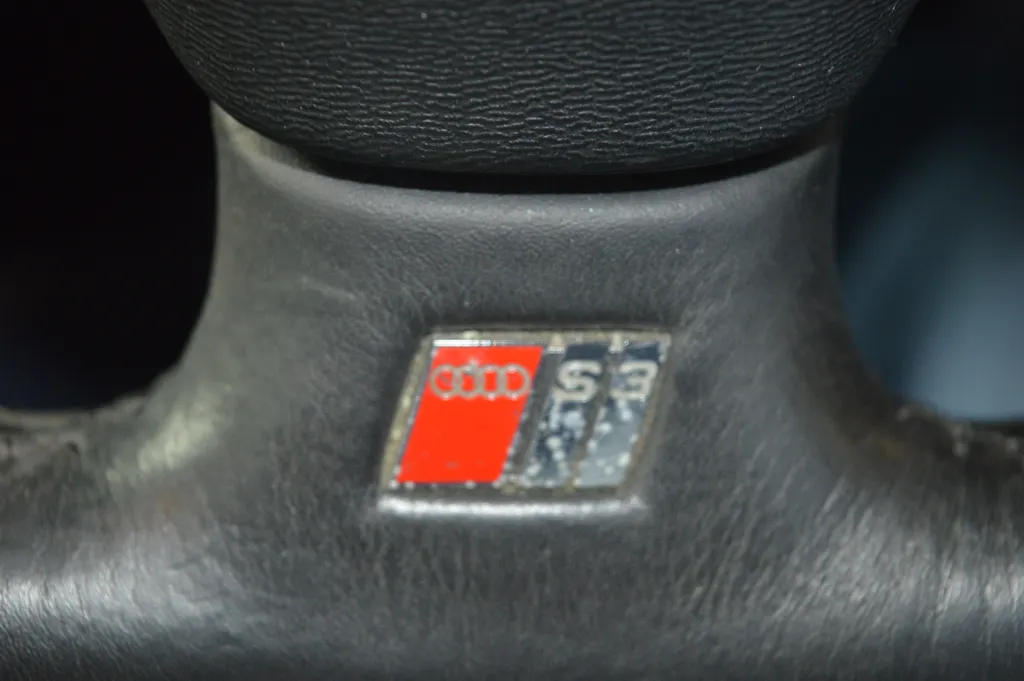 Audi s3 quattro manual  hmwvfwidln4jvbbybxpfy