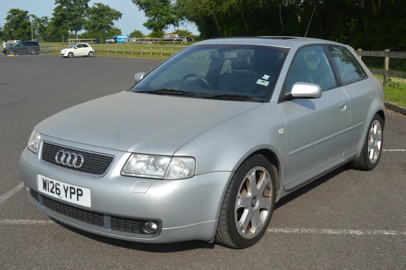 Audi s3 quattro manual  b7coaukzskgorvbsi0usk