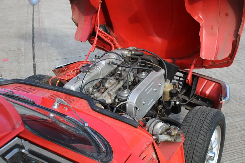 Triumph gt6 9euzcctzlrtpc5kc8vh4t
