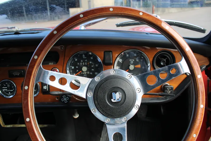 Triumph gt6 ox4odjmgyl pzacrwcvdn