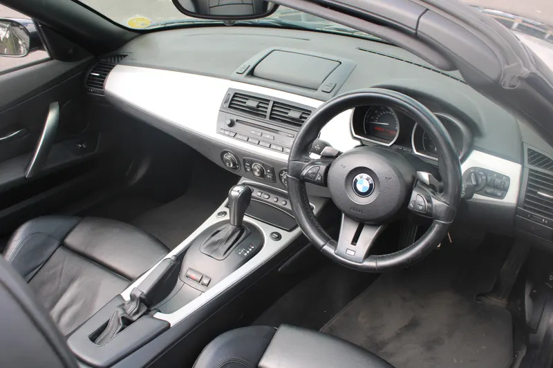 Bmw z4 fvecsxyr9bczrucfcyg6k