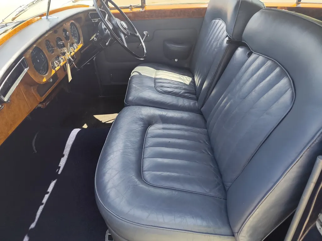 Bentley s3 mej5zjgft0rdmasmqjlya