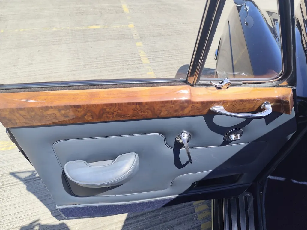 Bentley s3 okwoeoterki5ozzrup9nf