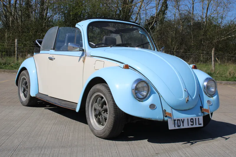 Volkswagen beetle pzwsniicf3vtdegyaby9h