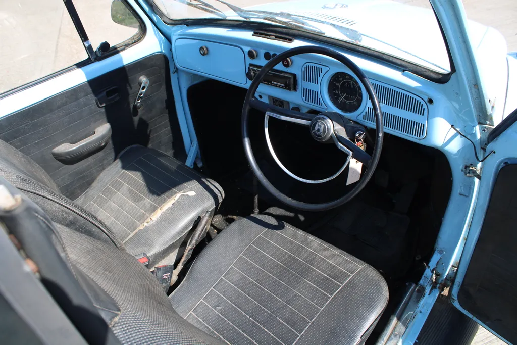 Volkswagen beetle kndn3zc4dvgmnwvmzbx9 