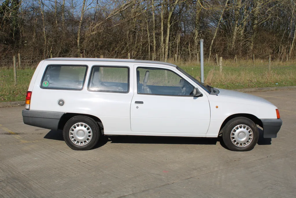 Vauxhall astra ic wky qx1dejkhm7e6zl