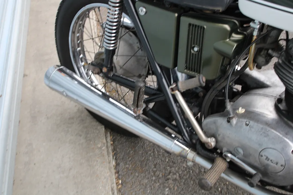 Bsa a65 thunderbolt jdlcpnic0nxmpxsjc7bou