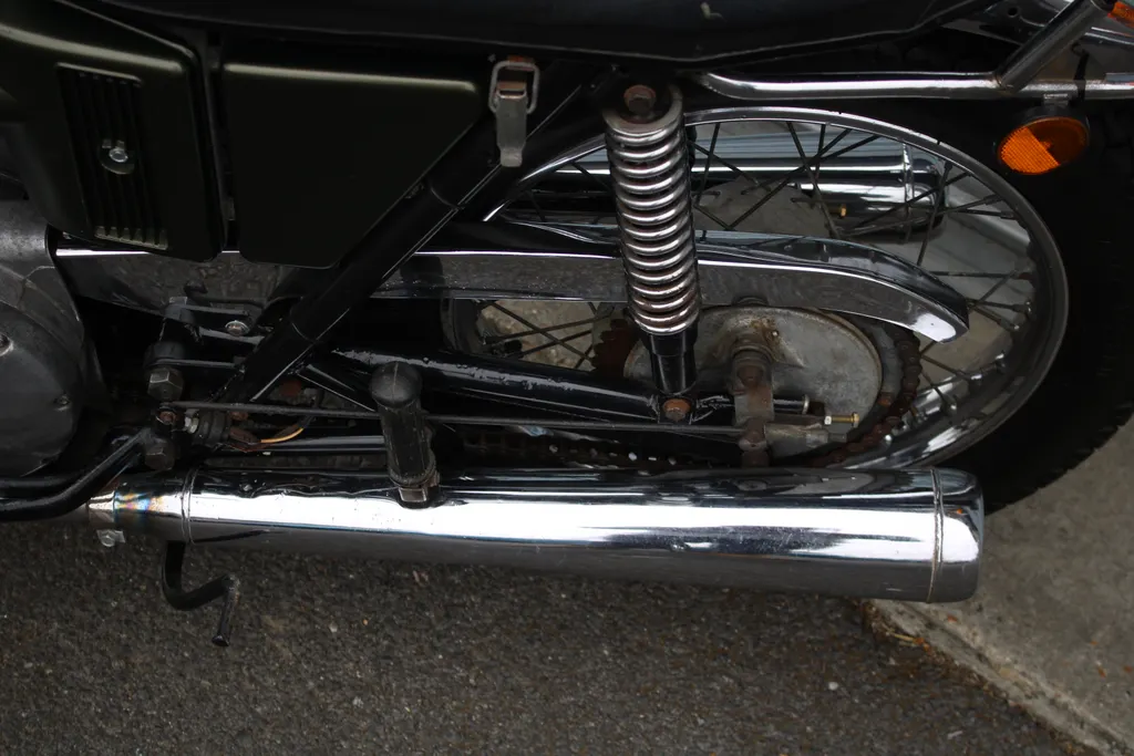 Bsa a65 thunderbolt p2a9jrkjz5cocyaiejfgr