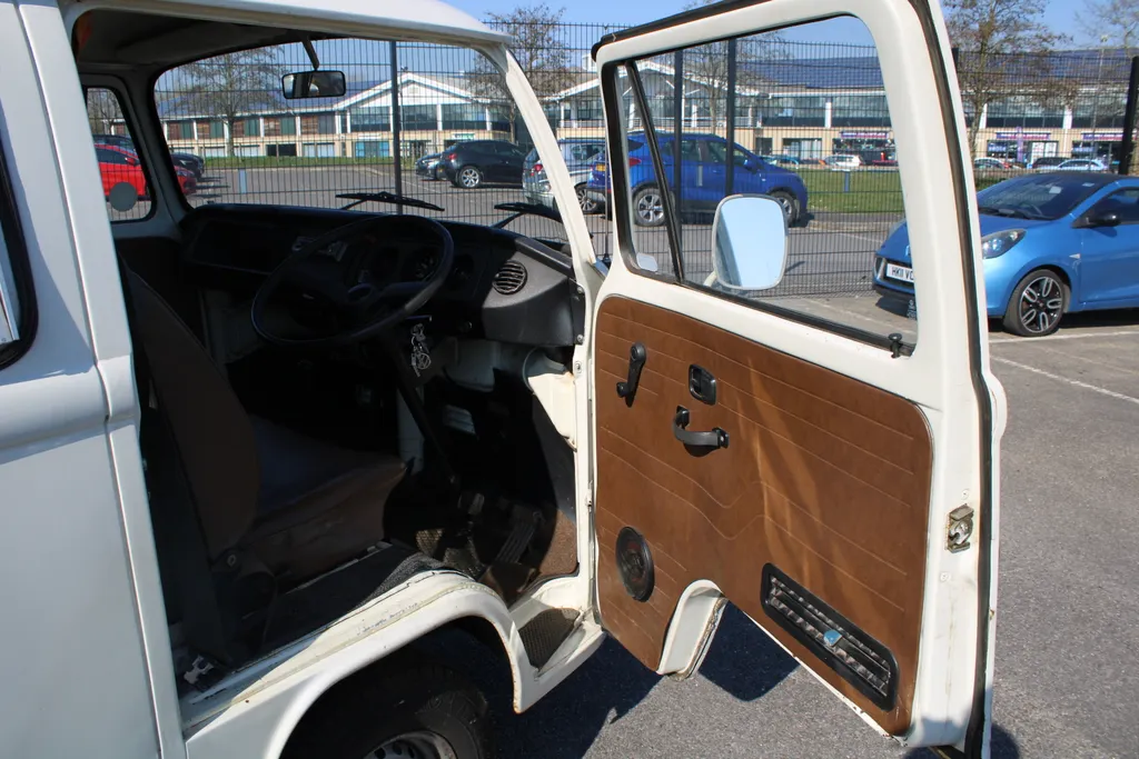 Volkswagen t2 2.0 devon sundowner 8dxg65vyjj5vfgmy7g4nx