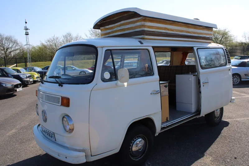 Volkswagen t2 2.0 devon sundowner e8brjnt2onon17ot dh4v