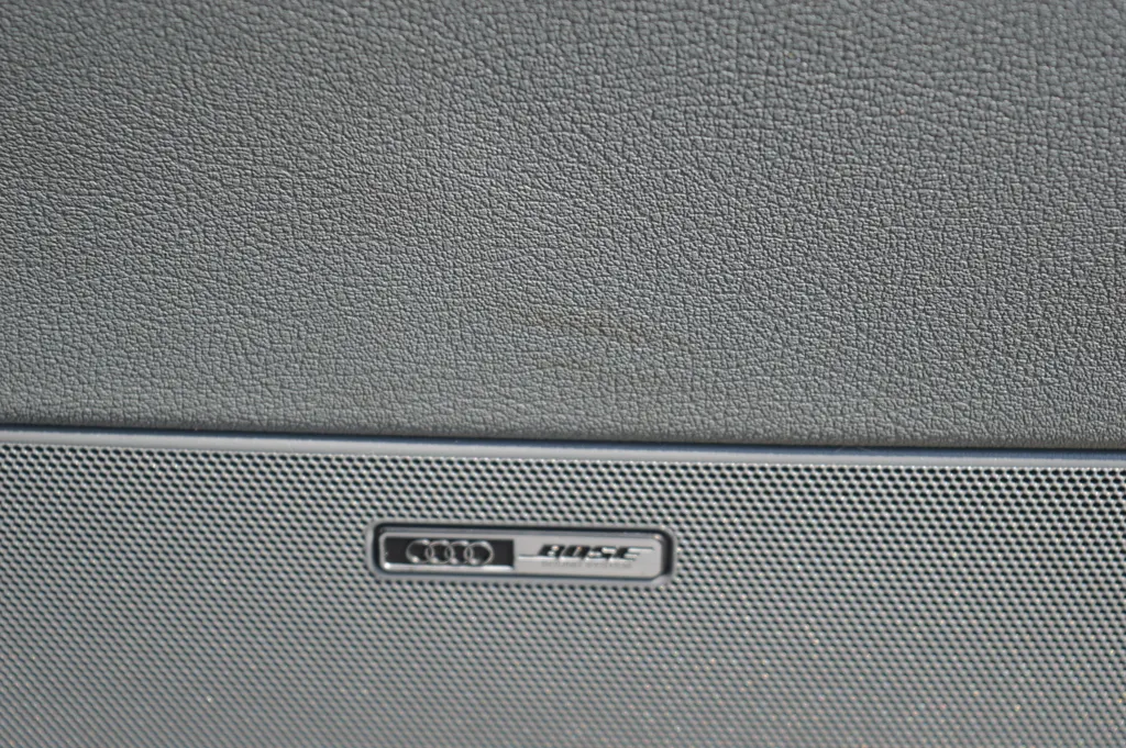 Audi tt  rf7b15j sq wep6doxfy
