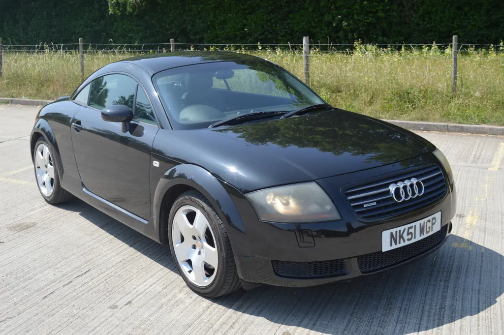 Audi tt obmwoxxafpd40yzhzkjwn
