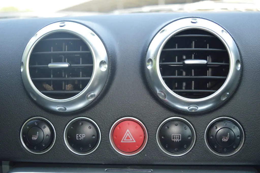 Audi tt uf6ke3rje6m wflhu7ulo