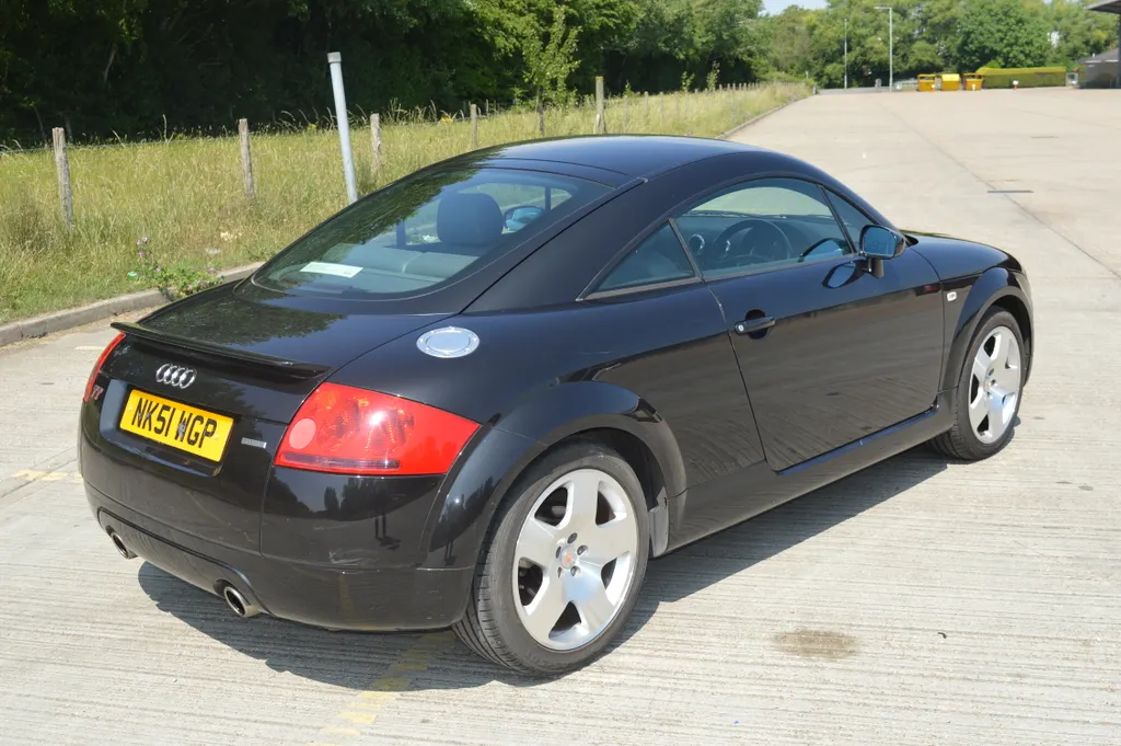 Audi tt zwxmeyl1a3q2dwdd8wog1