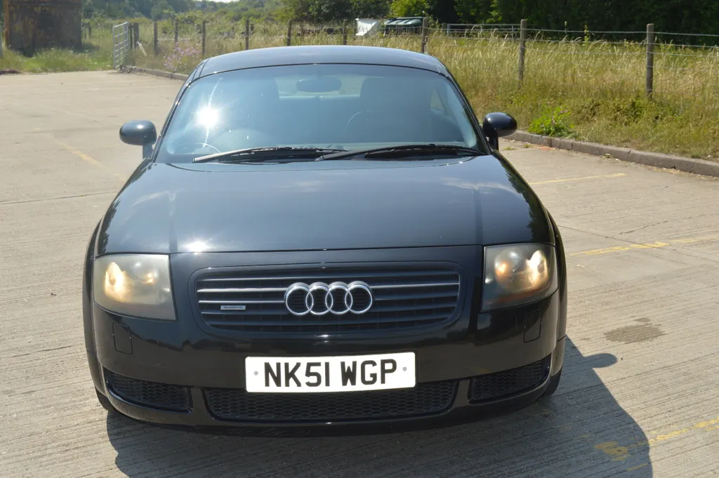 Audi tt d9dhn4nivllas1jqg8wyn