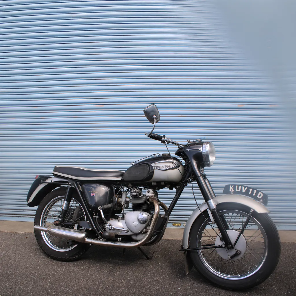 Triumph 5ta 500cc twin rnib1xtj4fb4sihyq3nbl