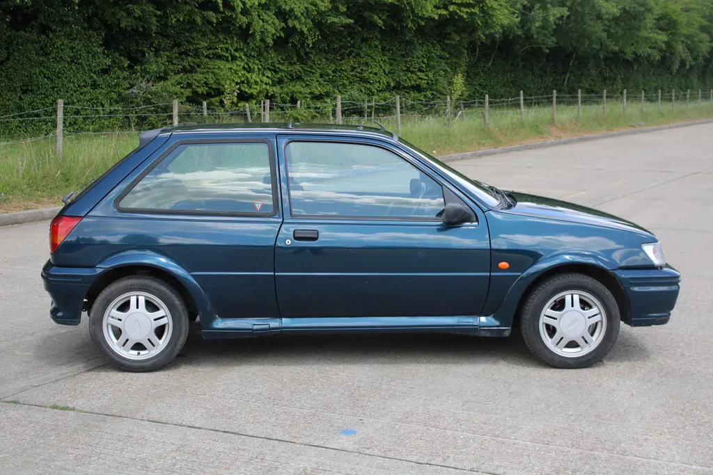 Ford fiesta 6unn4yq0kensybu5y0qw0