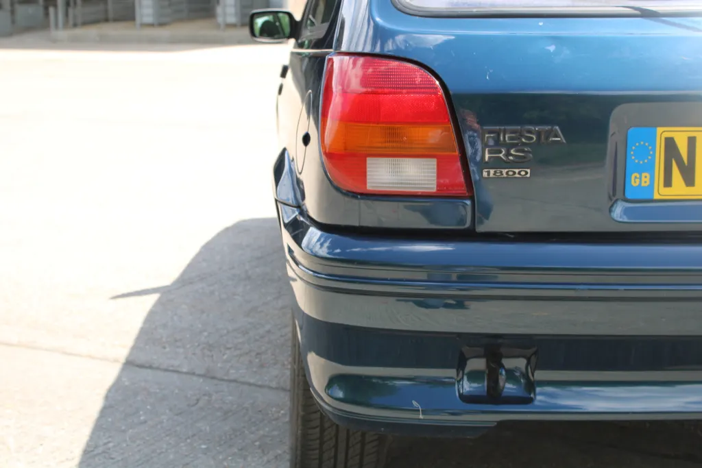 Ford fiesta evrthg7gw7rn tr8nsb3d