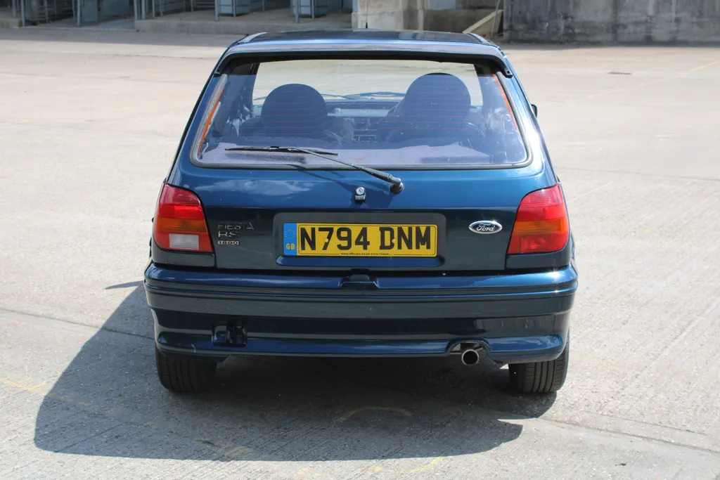 Ford fiesta mqvev53gen1cqocv8r uv