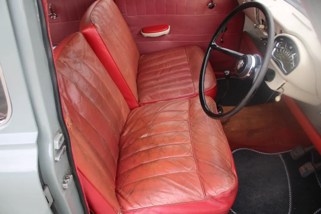 Austin a55 mk1 cambridge etlwjtvlkrkzo2c6ayens