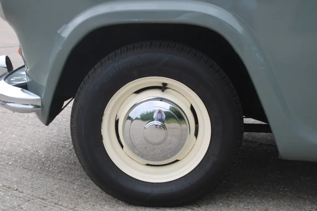 Austin a55 mk1 cambridge imffotfmsh9bvtor8zv1y