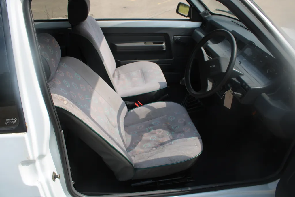 Renault 5 3iywzlkmbnmedo5jqy0jd