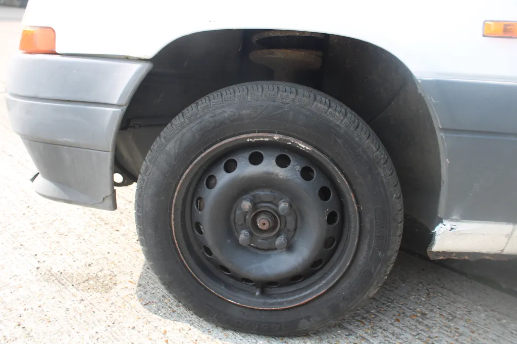 Renault 5 w6qkbsir29f78lxsfkxkp