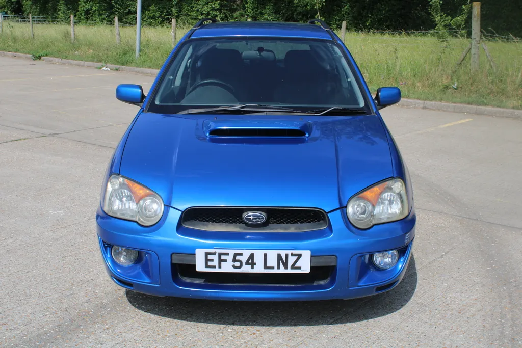 Subaru impreza zavozqe uq0pm1wzr3ev8