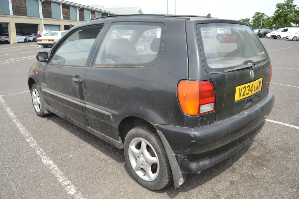 Volkswagen polo l743u kby2 pja99 0j85