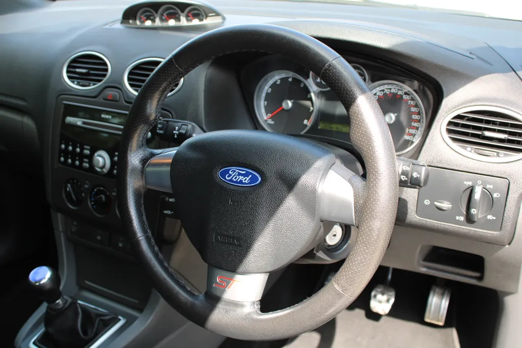 Ford focus fic g hz5m7v79ex17tny