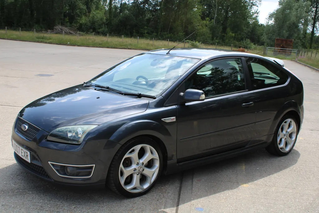 Ford focus fkkmbdmm9gih2unwiy0 v