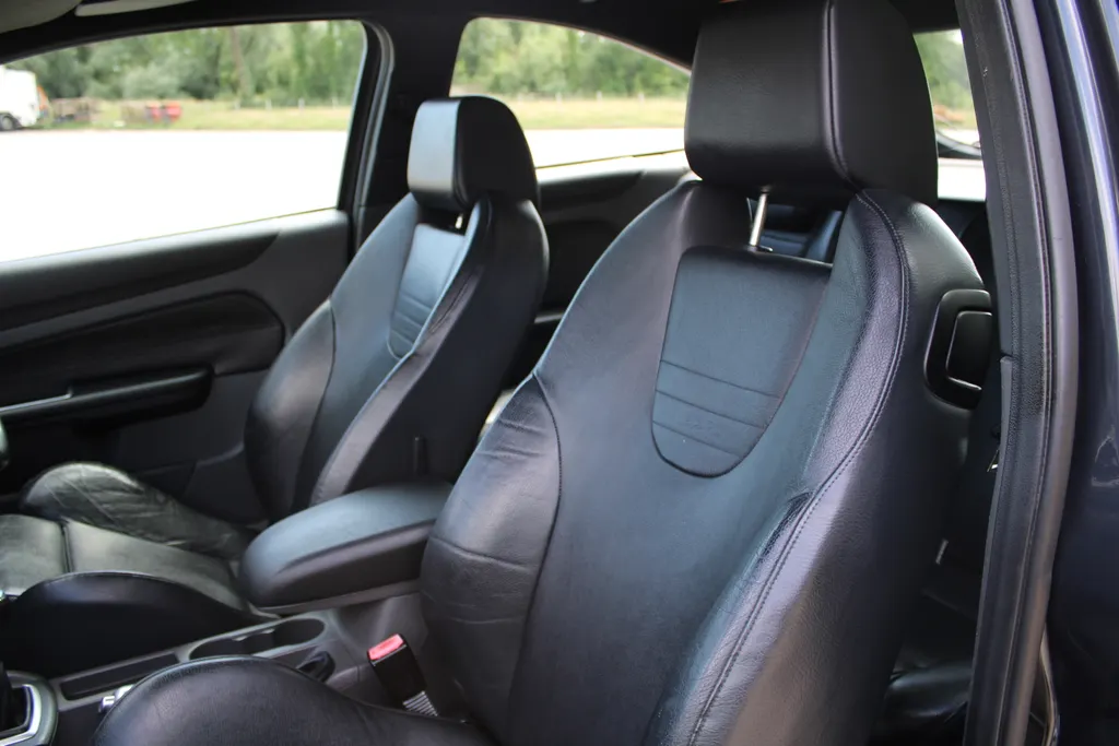 Ford focus f o6key9dnnohc8jnbdgz