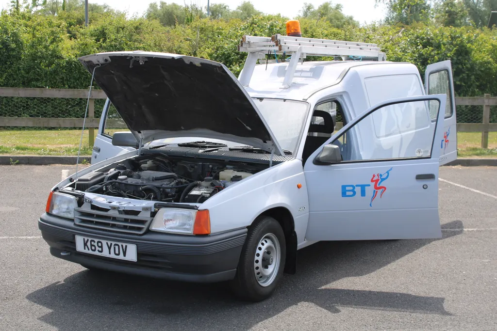 Ford astra jcumgwfnt43mxgnczn48d