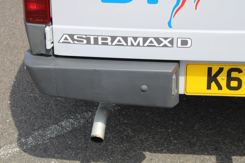 Ford astra yfdbfsolhumrcxda3db f
